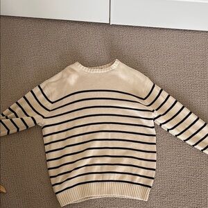 Brandy Melville Cream and Black Crew Neck Sweater